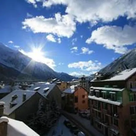 A Chamonix, 3 Chambres, 8 Pers, Vue Montagnes - Fr-1-507-25 * Σαμονί